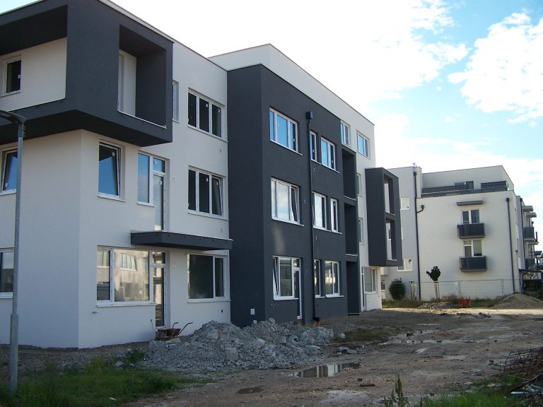 Výstavba bytov v Miloslavove